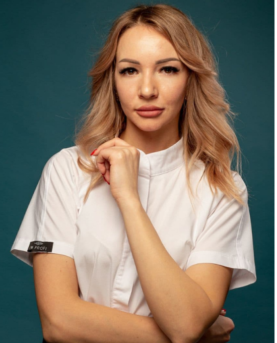 Кольцова Мая